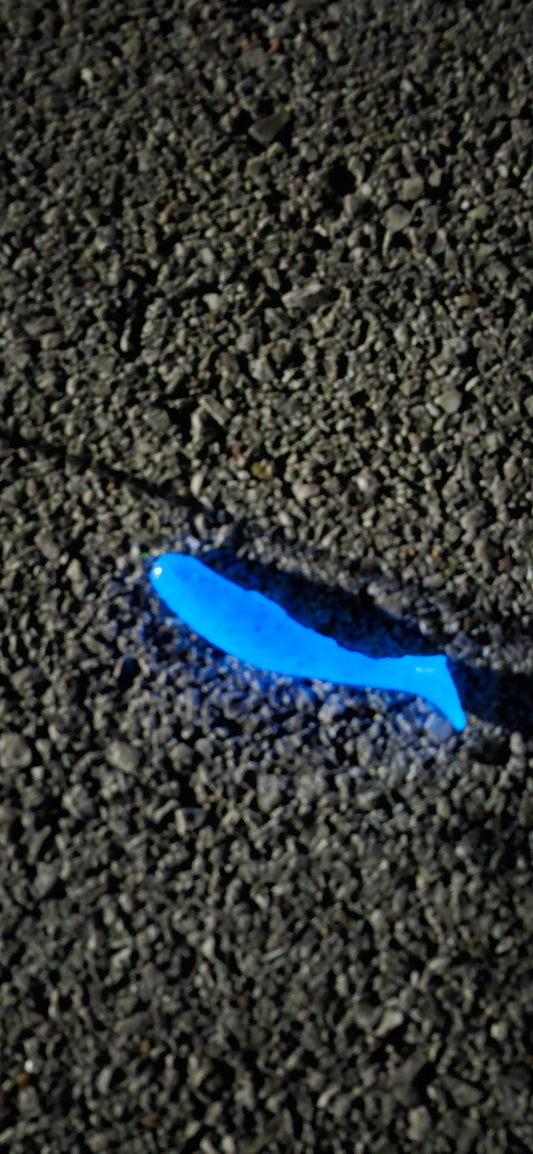 2Pac glow in the dark 5 inch swimbait open pour#fishinglure#swimbate